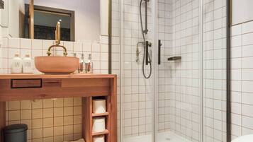 Hair dryer, towels, soap, shampoo