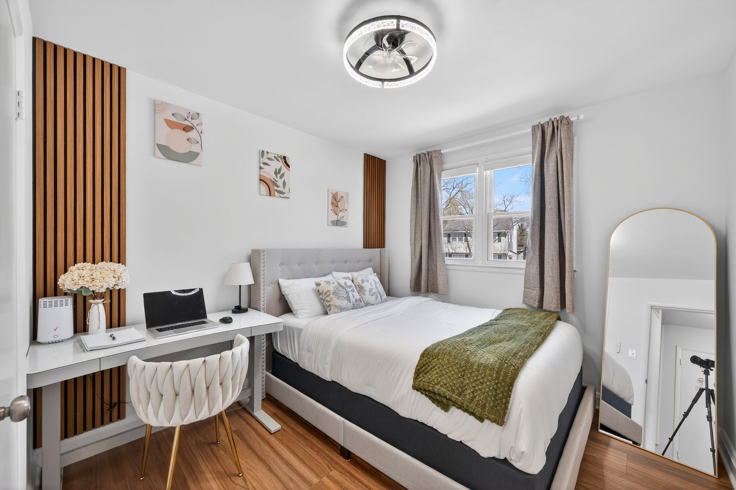3 bedrooms, desk, iron/ironing board, WiFi