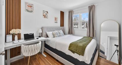 *Modern 3BR w/ EV Charger, Game Room, Massage Chair*