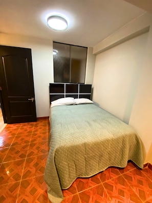 2 室のベッドルーム、WiFi、ベッドシーツ