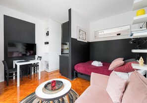 TV