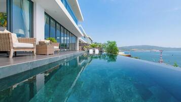 Villa, 4 Bedrooms, Private Pool, Beachfront | Pool
