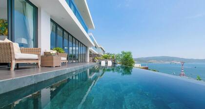 Anh Nguyen Oceanfront Villas