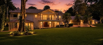 Glen Eden Manor | Luxury Hinterland Estate for Families, Friends & Retreats