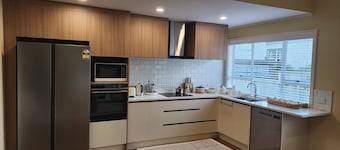Entire home in Greenlane
