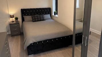 2 bedrooms, WiFi, bed sheets