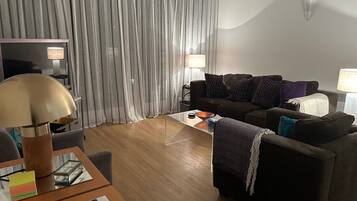 Fernseher