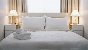 Luokittelematon kuva, 3 kautta 70, painike