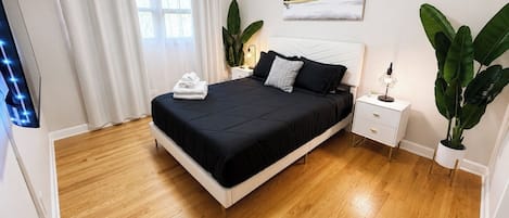 Iron/ironing board, travel crib, WiFi, bed sheets