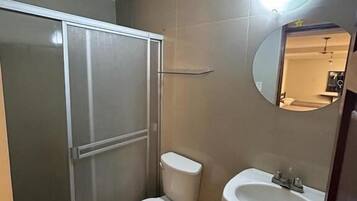 Family Quadruple Room | Bathroom | Shower, towels, soap, toilet paper