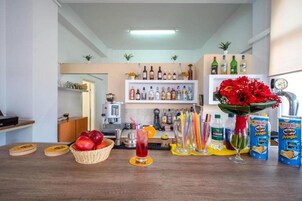 Bar (en la propiedad)