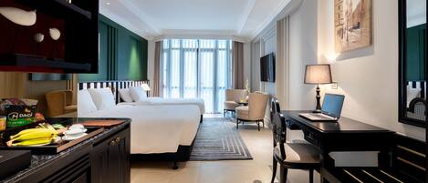Family Triple Room, Balcony, Courtyard View | In-room safe, soundproofing, free WiFi, bed sheets