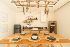 Dining - Pelangi 148 (Seminyak)