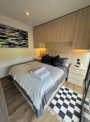2 Schlafzimmer, Bügeleisen/Bügelbrett, WLAN, Bettwäsche