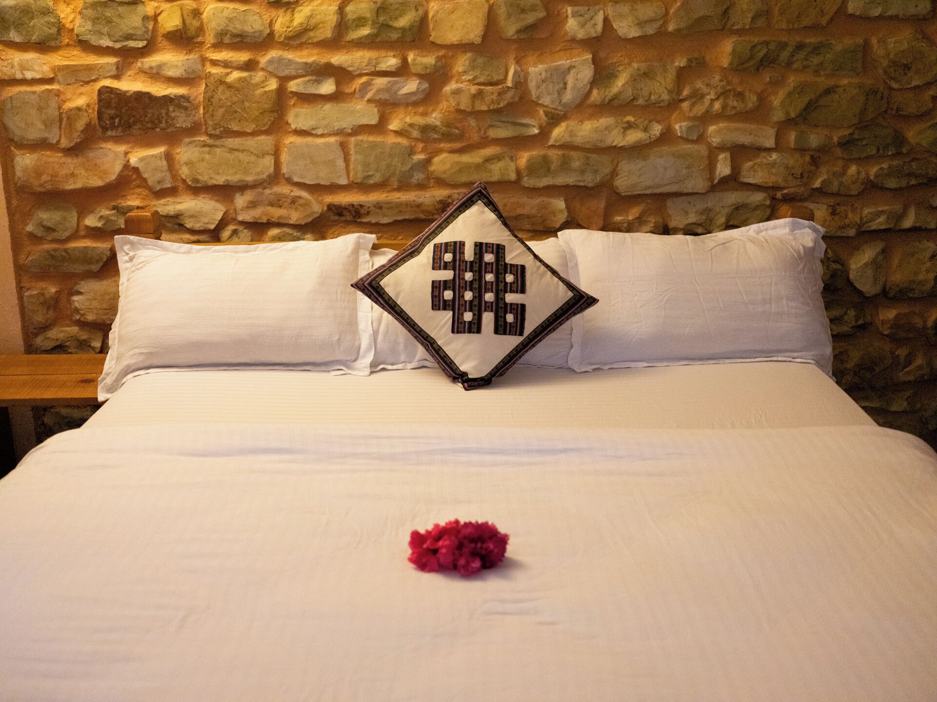 Double Room, 1 King Bed, Balcony, Garden View
