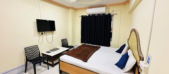Hotel Sri Ram