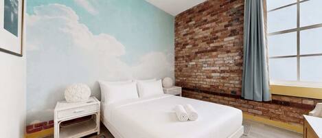 WiFi, bed sheets
