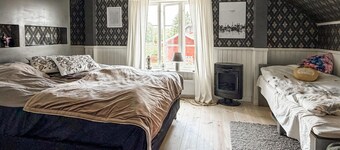 Gorgeous home in Djurås with WiFi