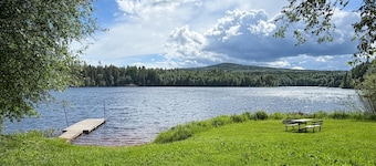 Gorgeous home in Djurås with WiFi