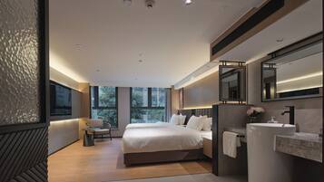 Comfort Twin Room, City View | Desk, laptop workspace, blackout drapes, free WiFi