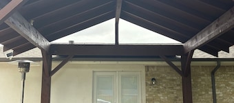 Renovated 3-bedroom house in fantastic Cedar Hill 30 min to FIFA!