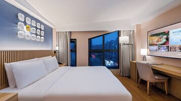 Superior Double Room, City View