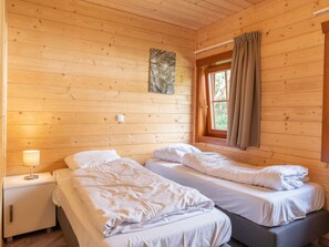 Nhà | 6 phòng ngủ, trang bị nội thất với thiết kế riêng biệt 