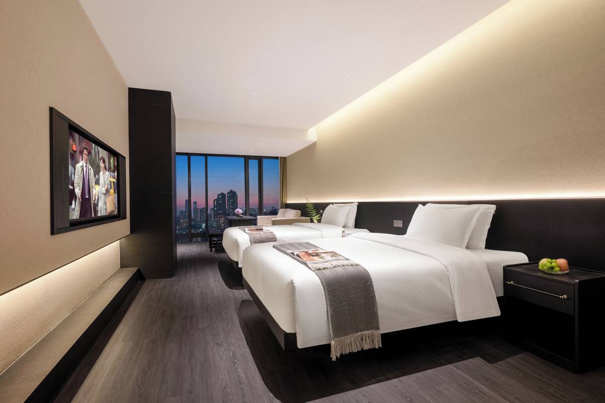 Premium bedding, down comforters, memory foam beds, desk