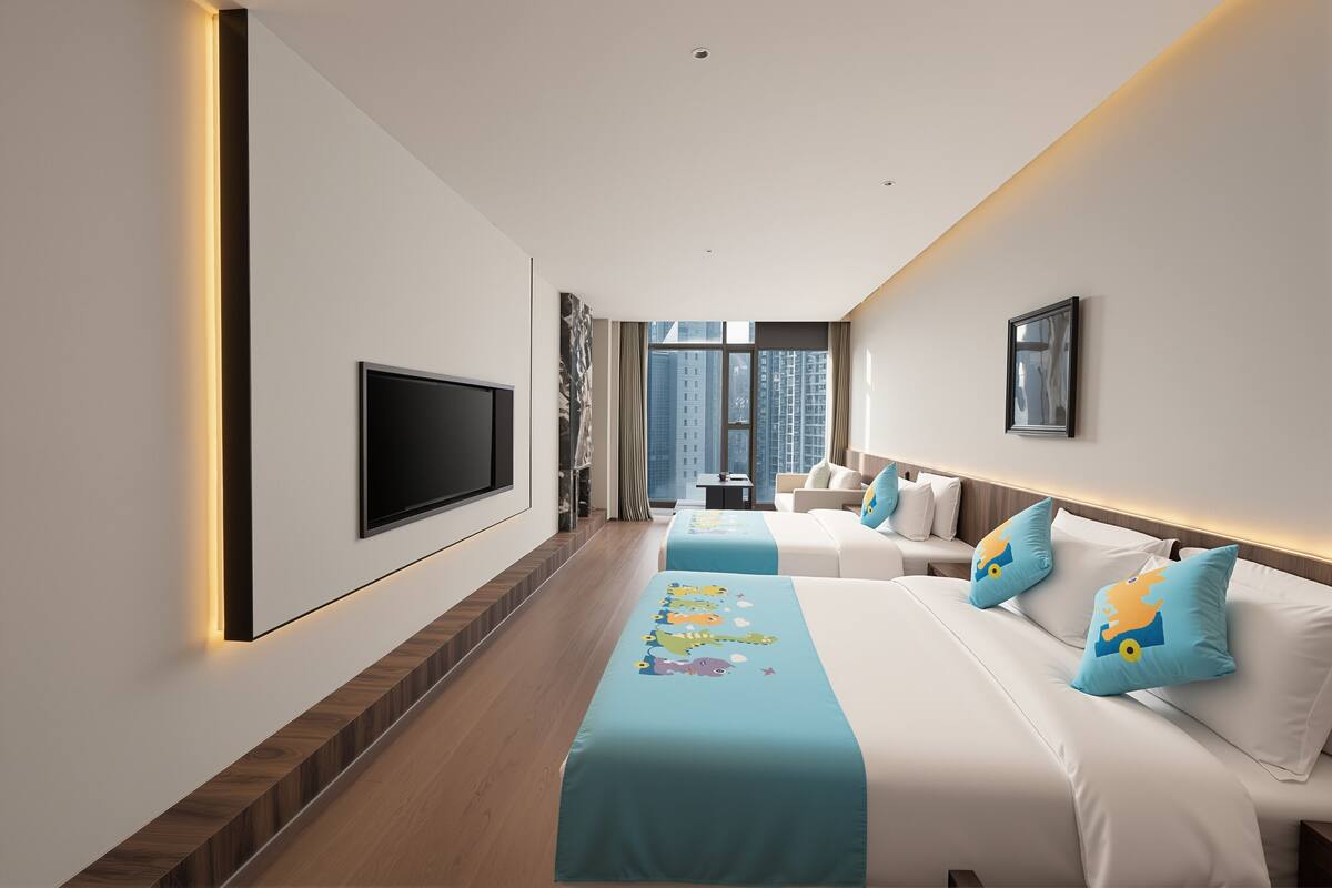 Family Triple Room, City View