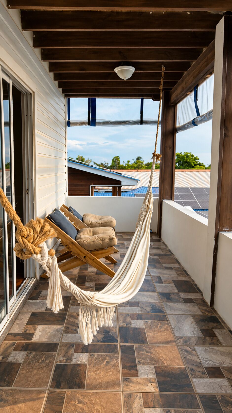 Deluxe Suite, Balcony, Sea View | Bathroom | Shower, towels