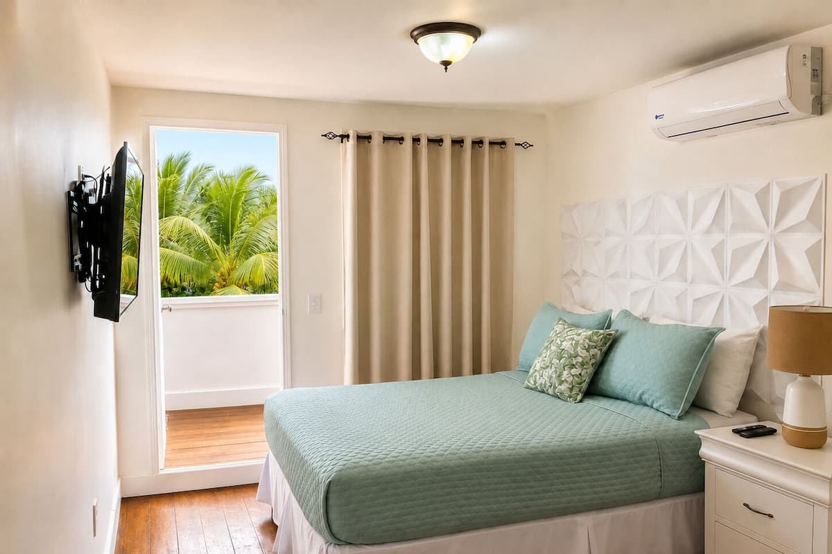 Balcony, Ocean View, Queen | Wi-Fi gratuito, lenzuola