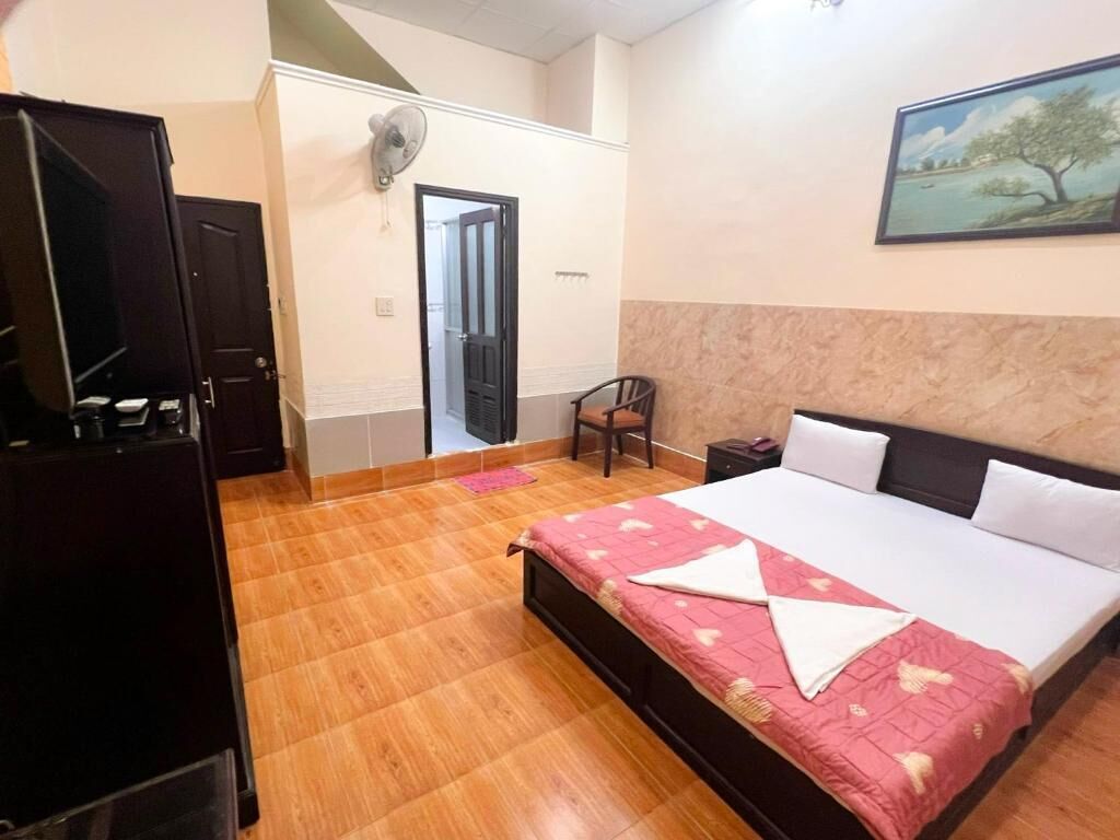 Phòng đôi Deluxe | Bàn, màn/rèm cản sáng, phòng cách âm 