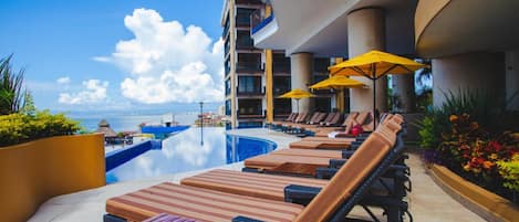 Beheizter Pool
