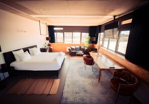 Free WiFi - YOUNG Learning Hotel (Rijswijk)