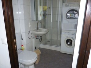 Shower - Iris 4 Vacation Rental (Siegsdorf)