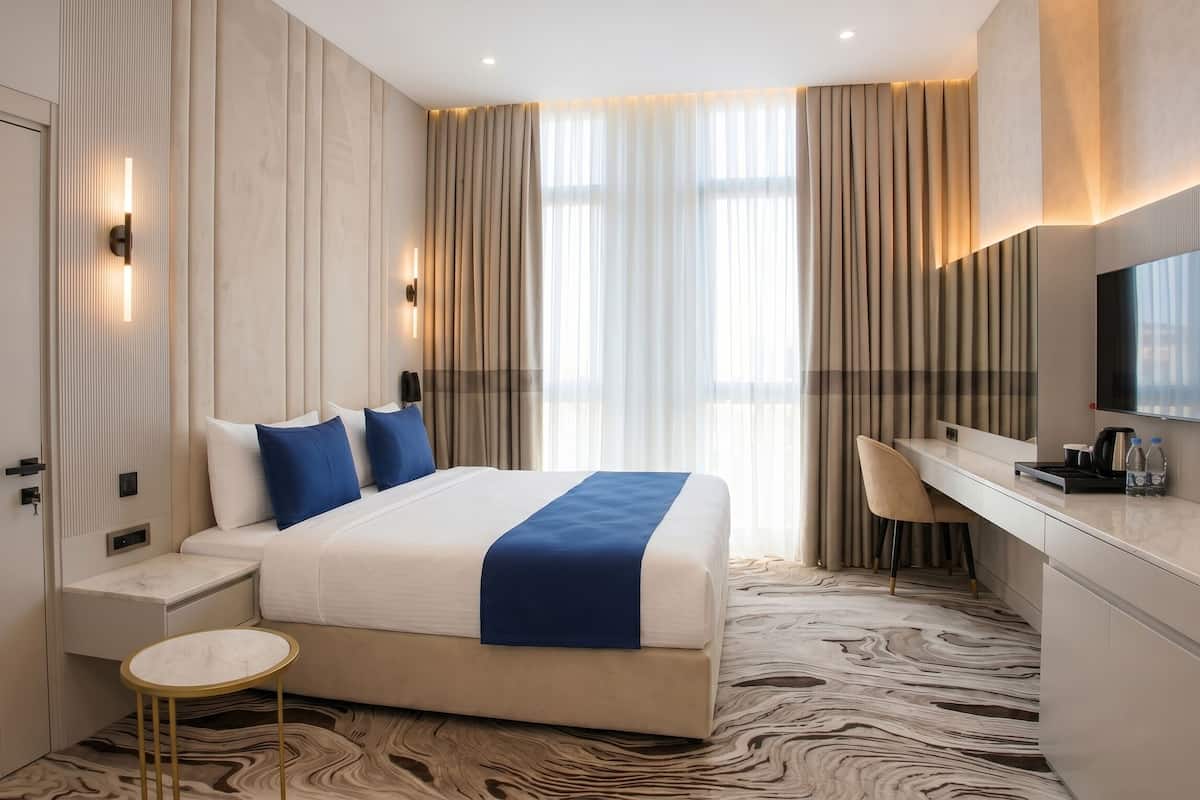 Frigobar, Wi-Fi de cortesia, roupa de cama