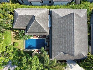 Exterior - Premium 3BR Pool Villa In Cherngthalay (Tambon Choeng Thale)