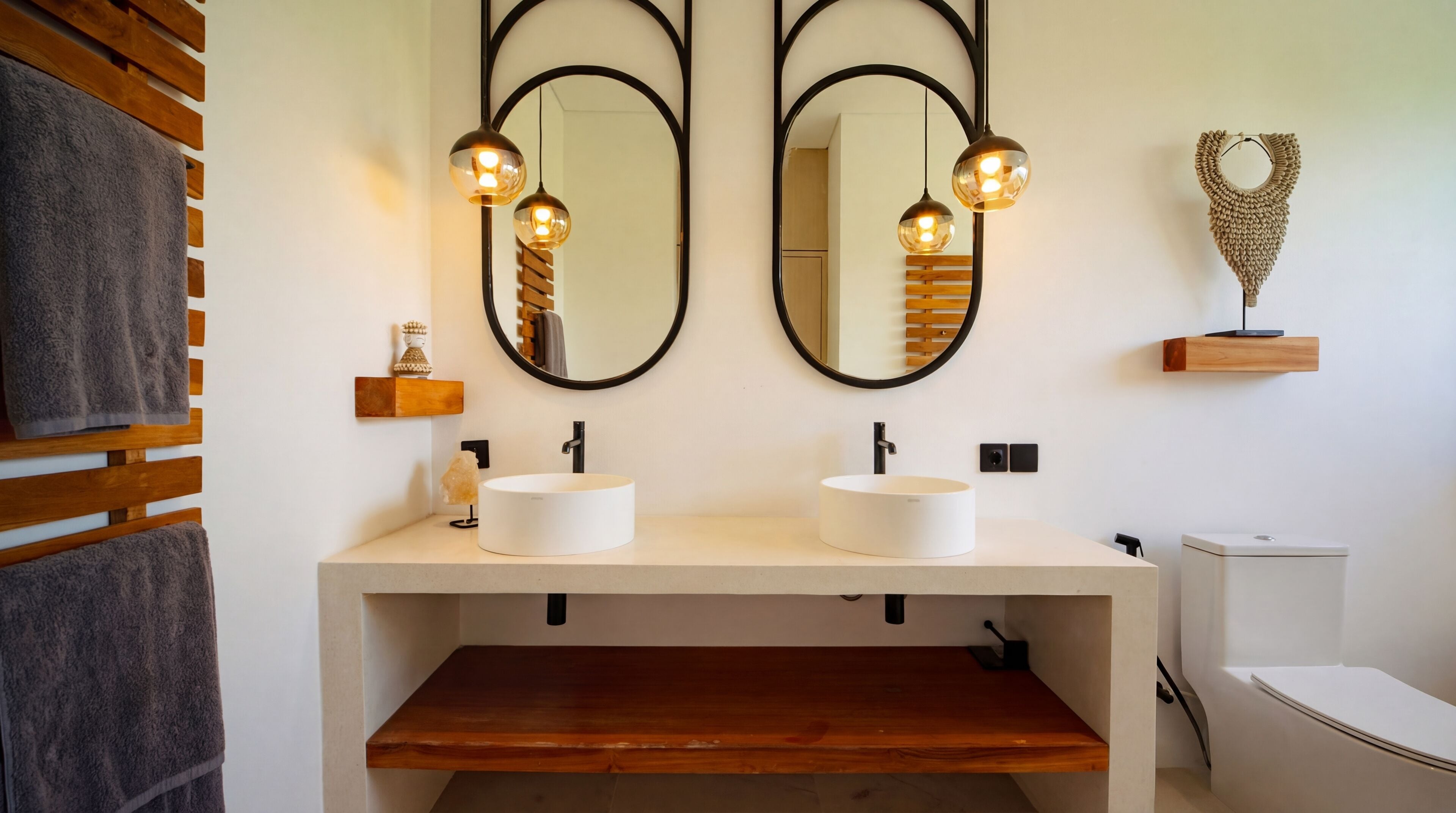 Hair dryer, bidet, towels, soap