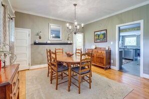 Dining - Linger Longer | Mtn-View San Isabel Forest Haven (Beulah)