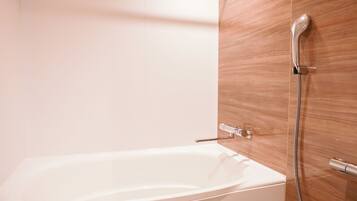 Deluxe Studio Suite | Free WiFi