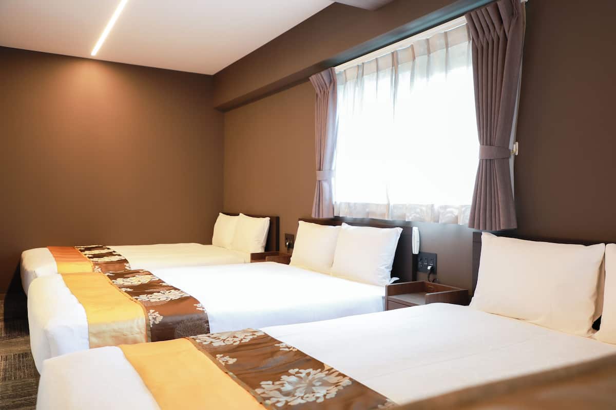 Superior Triple Room