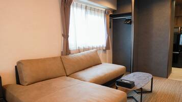 Deluxe Studio Suite