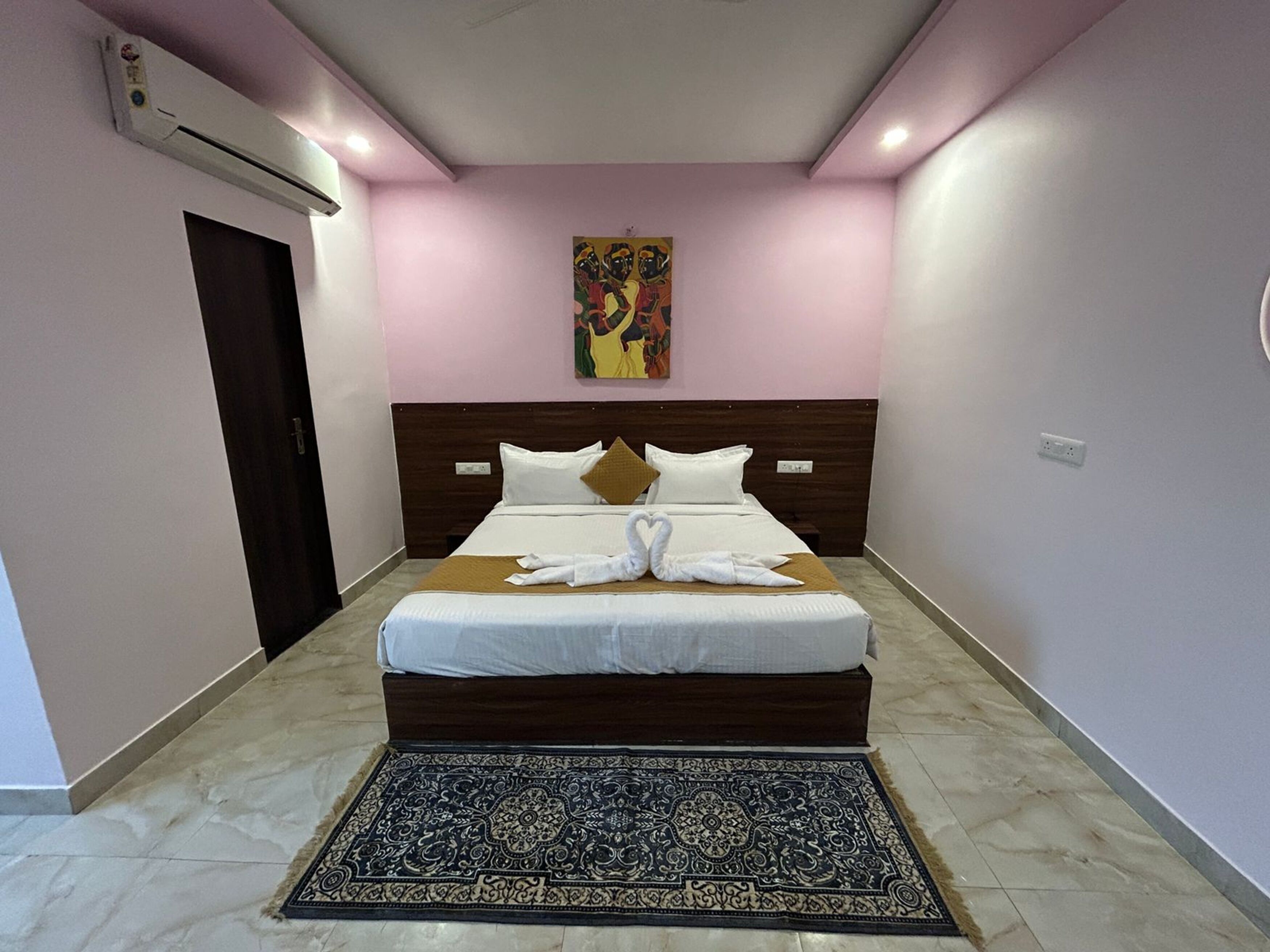 Deluxe Double Room, City View | Free WiFi