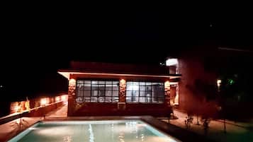 Piscina externa