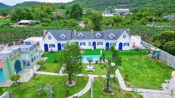 Deluxe Quadruple Room, Balcony, Courtyard View | Exterior