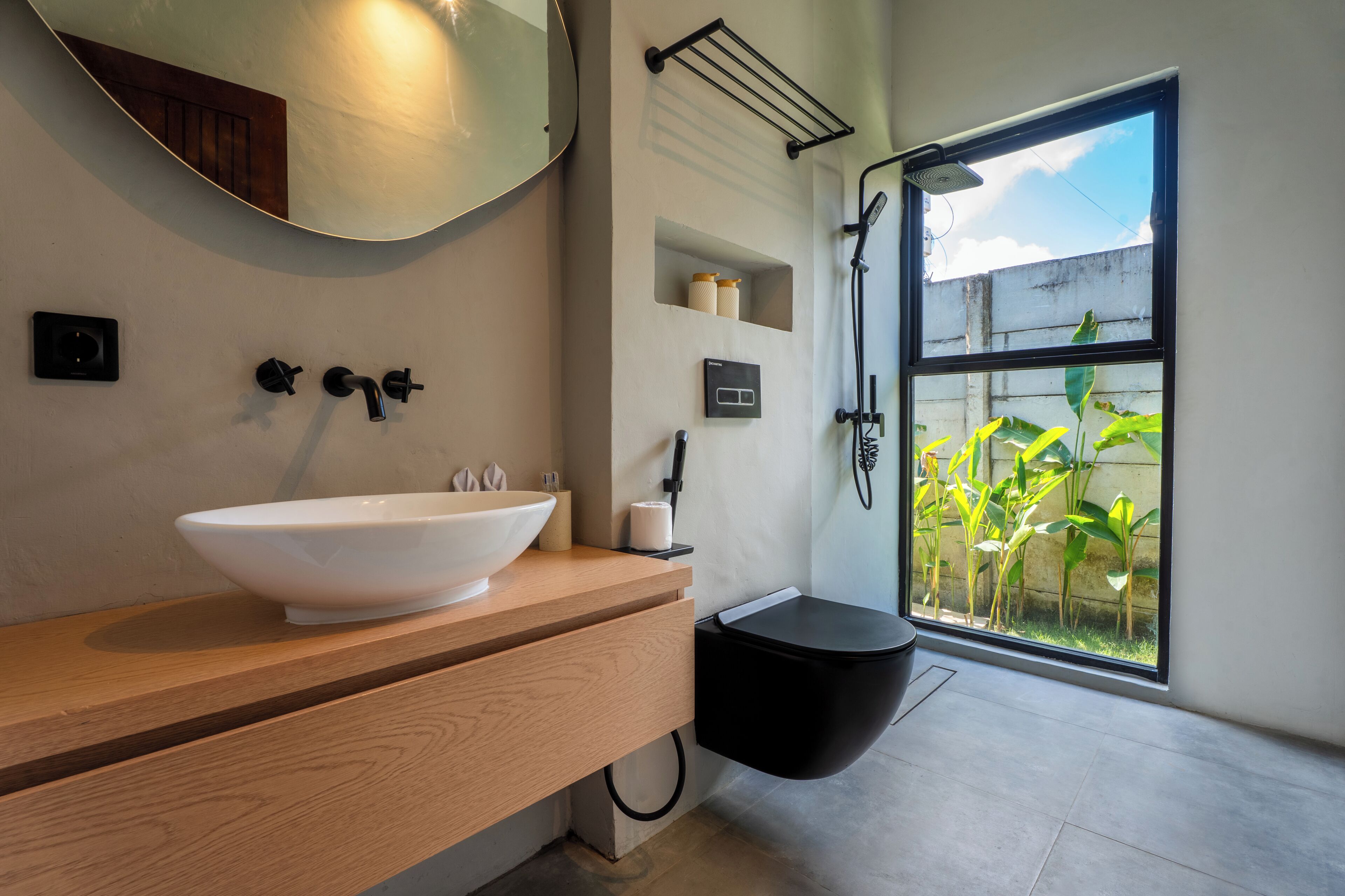 Villa, uitzicht op zwembad | Badkamer