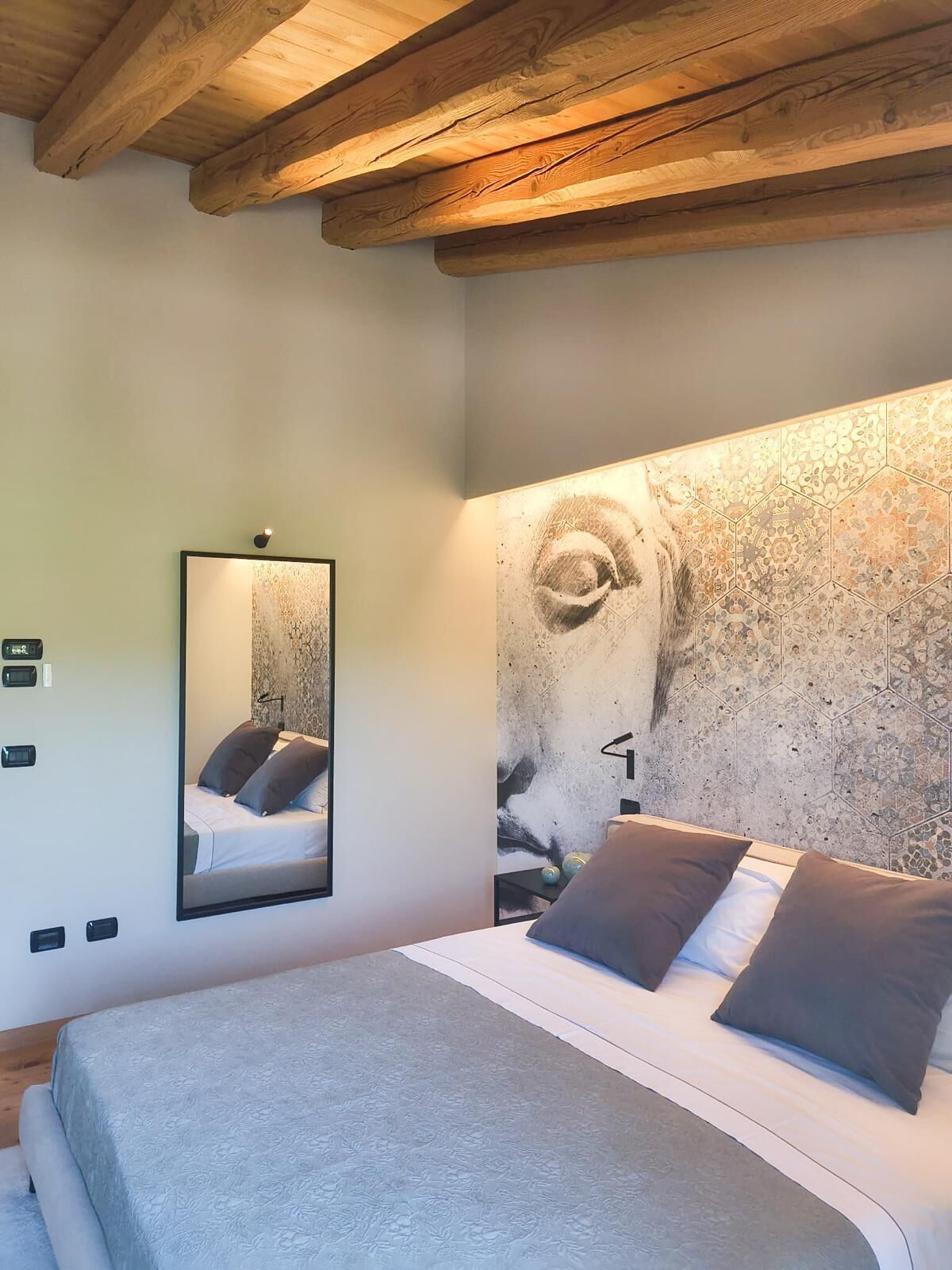 Doppia Comfort, vista vigneti | Minibar, una cassaforte in camera, Wi-Fi gratuito, lenzuola