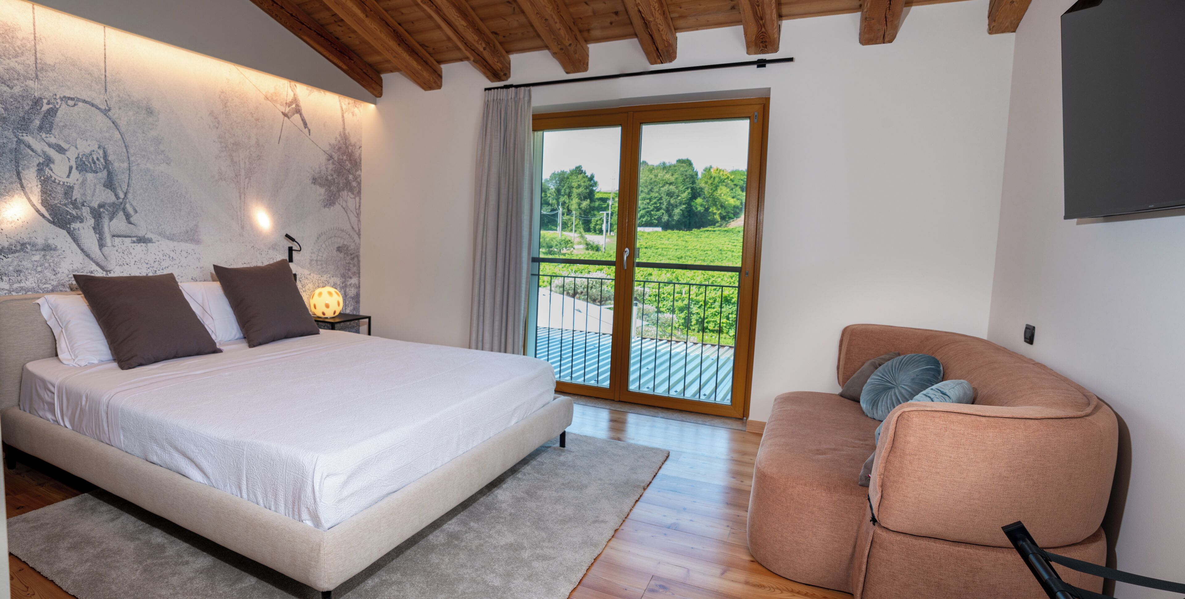Triple Room | In-room safe, free WiFi