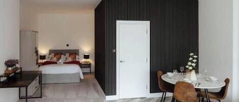 1 slaapkamer, een bureau, een strijkplank/strijkijzer, gratis wifi