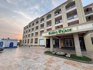 Front of property - Puri Golden Palace Near Sea Beach (Puri)